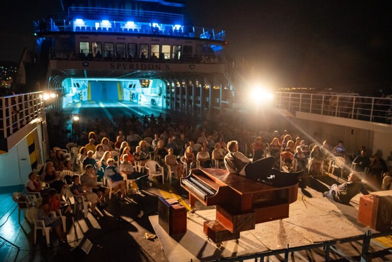 Lemon travels to Argos